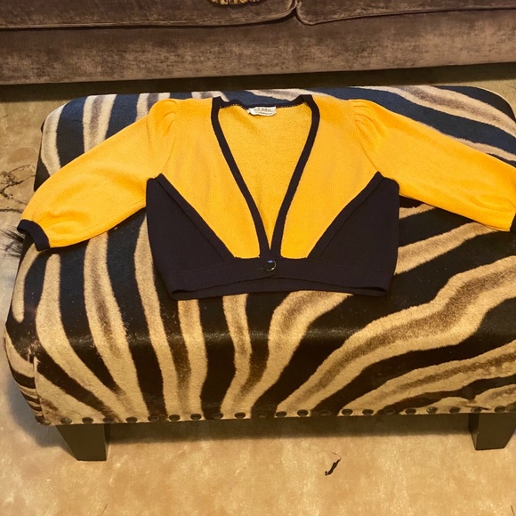 St. John Sweaters - vintage St.John crop knit sweater yellow and navy